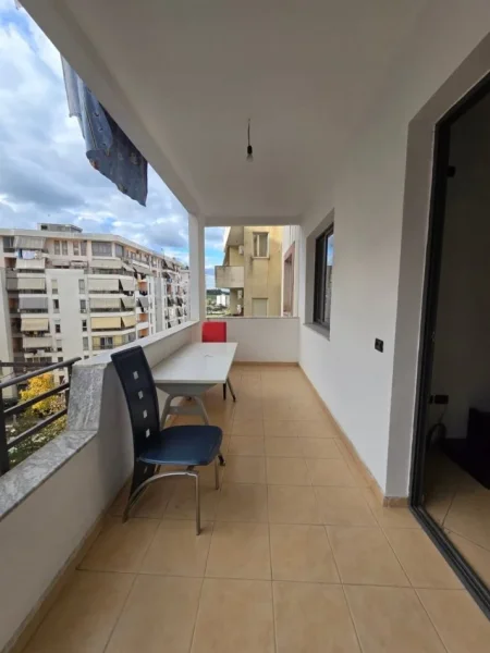 📢 JEPET ME QIRA 2+1 ne ASTIR  450 €