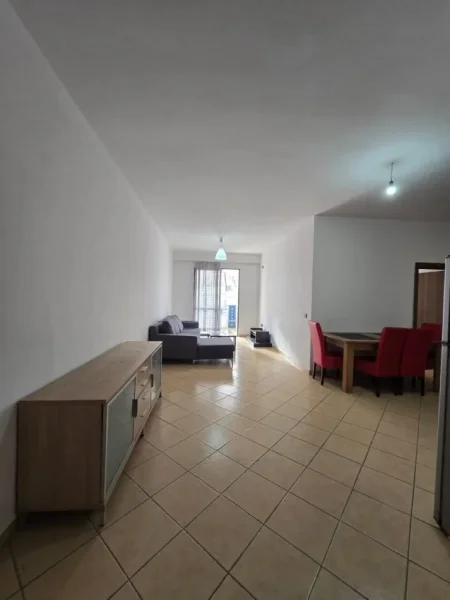 📢 JEPET ME QIRA 2+1 ne ASTIR  450 €