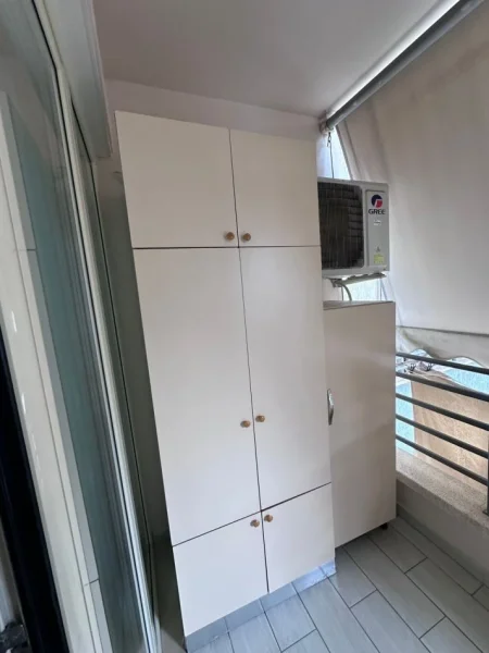 Tirane, jepet me qera apartament 1+1 Kati 2, 67 m² 520 € (Misto Mame)