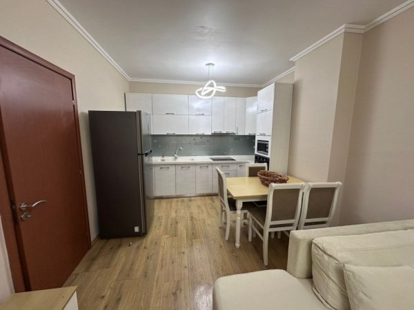 Tirane, jepet me qera apartament 1+1 Kati 2, 67 m² 520 € (Misto Mame)