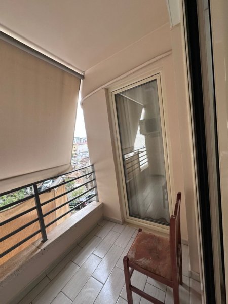 Tirane, jepet me qera apartament 1+1 Kati 2, 67 m² 520 € (Misto Mame)