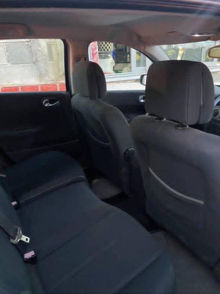 Durres, shes makine Renault Nafte, lejla manuale Kondicioner 999 €