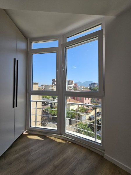 Tirane, shitet nga Pronari, pa-komision apartament 2+1+Aneks+Ballkon Kati 4, 78 m² 189.000 € (Hoxhe vokrri)