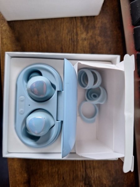 Tirane, shes Kufje Galaxy Buds+ (Plus)