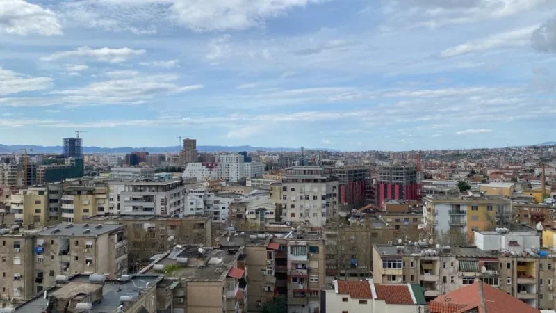 Tirane, shitet apartament 3+1+Ballkon Kati 8, 116 m² 261.000 € 