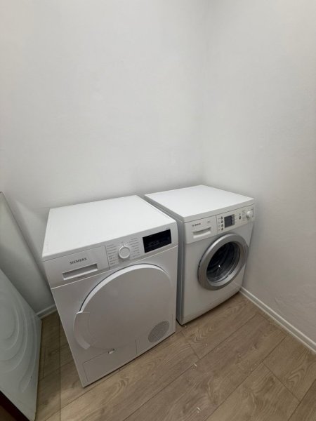 Tirane, jepet me qera apartament 1+1+Ballkon Kati 1, 55 m² 500 € (Kompleksi FZ)