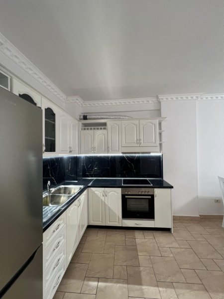 Durres, shitet apartament 1+1 Kati 7, 84 m² 110.000 € (Plazh,Durres)