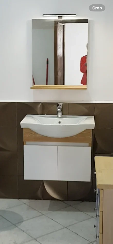 Tirane, jap me qera ambjent biznesi Kati 0, 45m² 430 € (Blvd. PETRO NiNI LUARASI)