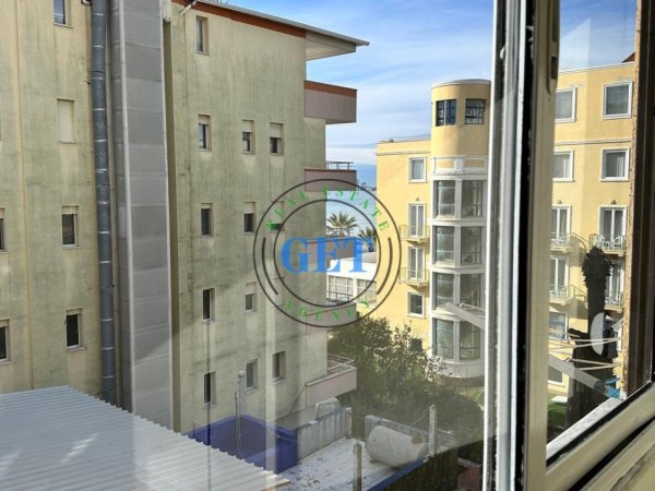 Durres, shitet apartament 1+1 Kati 5, 44 m² 65.000 € 