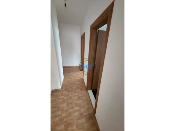 Durres, jepet me qera apartament 2+1+Ballkon Kati 6, 196 m² 500 € 