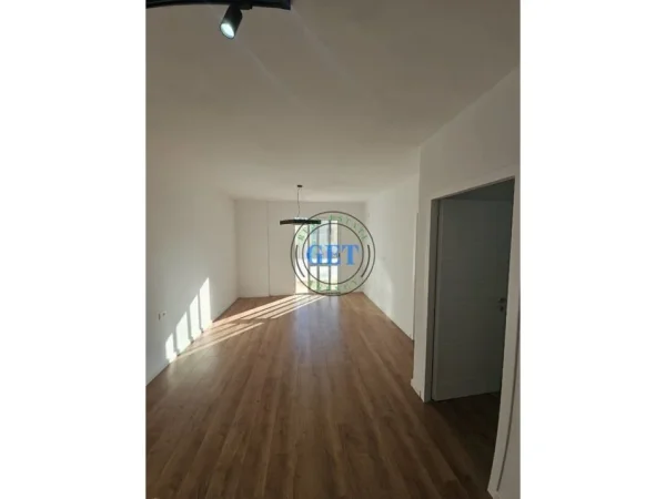 Durres, shitet apartament 2+1 Kati 3, 85 m² 116.000 € 