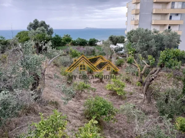 Durres, shitet toke , 900 m² 120.000 € (KAVAJE)