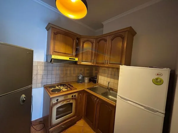 Mali Robit, shitet apartament 1+1 Kati 6, 75 m² 72.000 € 