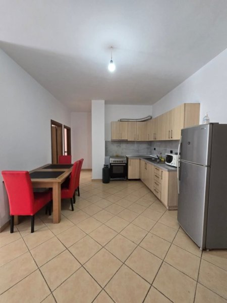 JEPET ME QIRA APARTAMENT 2+1 NE ASTIR - YZBERISHT , PRANE NELA 6,  450 €URO
