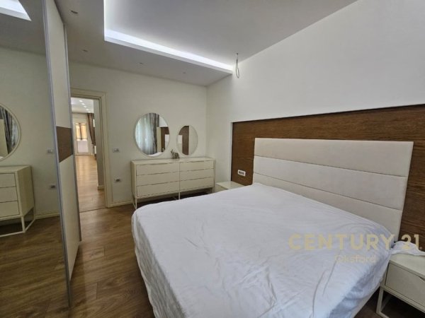 Tirane, shitet apartament 2+1 Kati 3, 102 m² 170.000 € (Rruga Abaz Dojaka)