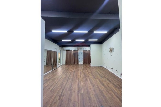 Tirane, shitet dyqan Kati 0, 70 m² 139.400 € (Qyteti Studenti, Tiranë(ID: 530571006-11)