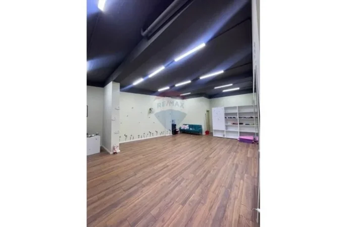 Tirane, shitet dyqan Kati 0, 70 m² 139.400 € (Qyteti Studenti, Tiranë(ID: 530571006-11)