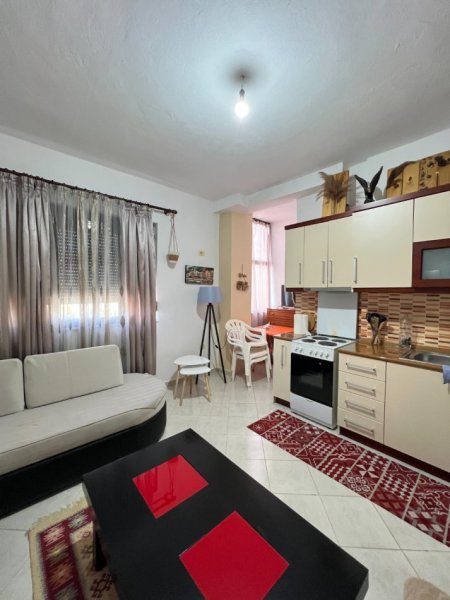 Mali Robit, shitet apartament 1+1 Kati 3, 63.600 € 