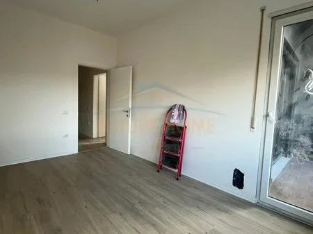 Tirane, shitet apartament 2+1 Kati 1, 105 m² 191.000 € 