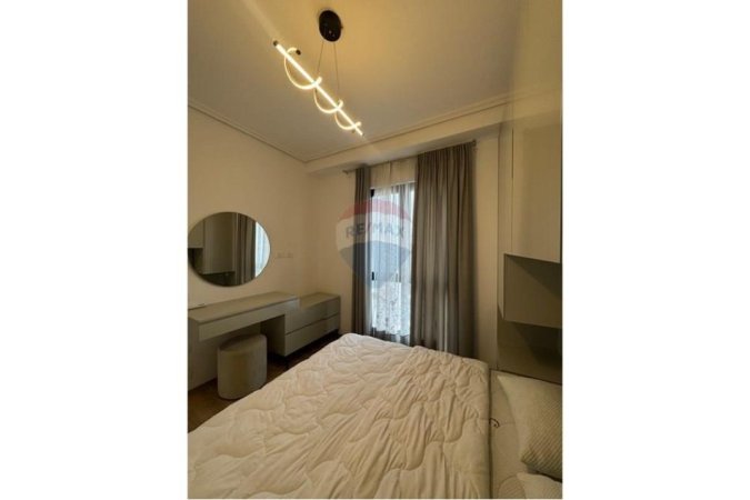 Tirane, shitet apartament 1+1 , 69 m² 160.000 € (Kompleksi Arlis, Farmacia 10)