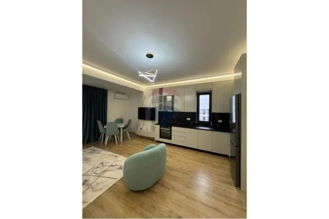 Tirane, shitet apartament 1+1 , 69 m² 160.000 € (Kompleksi Arlis, Farmacia 10)