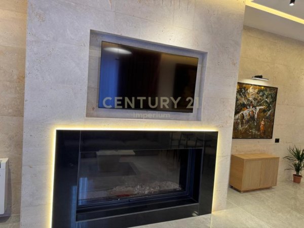 Tirane, jepet me qera apartament 3+1 Kati 2, 250 m² 3.000 € (Rezidencen Secret Garden)