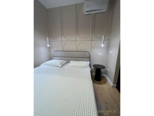 Tirane, jepet me qera apartament 2+1 Kati 6, 90 m² 1.650 € (Rr. Kavajes)