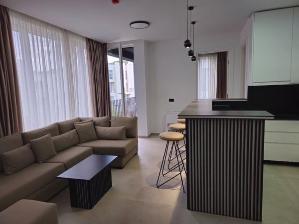 Tirane, jepet me qera apartament 2+1 Kati 2, 132 m² 1.300 € (Liqeni i Thate)