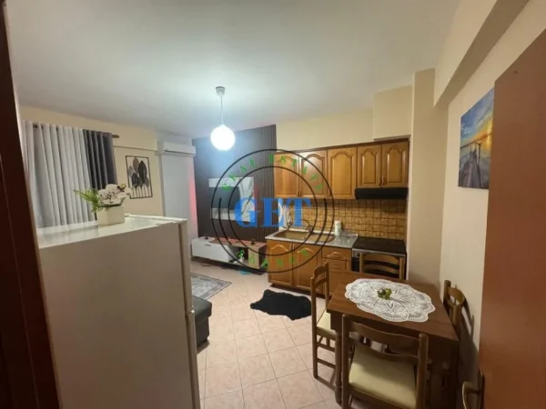 Durres, jepet me qera apartament 1+1 Kati 3, 55 m² 350 € (plazh antalia durres)