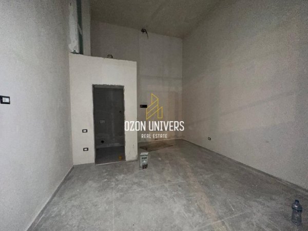 Tirane, jepet me qera ambjent biznesi Kati 0, 30 m² 800 € (Rruga Siri Kodra)