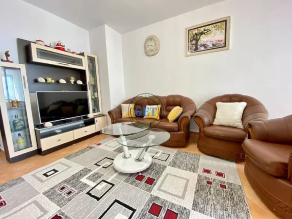 Shitet apartament 2+1 Kati 10, 104 m² 250.000 € (vollga pamje nga deti)