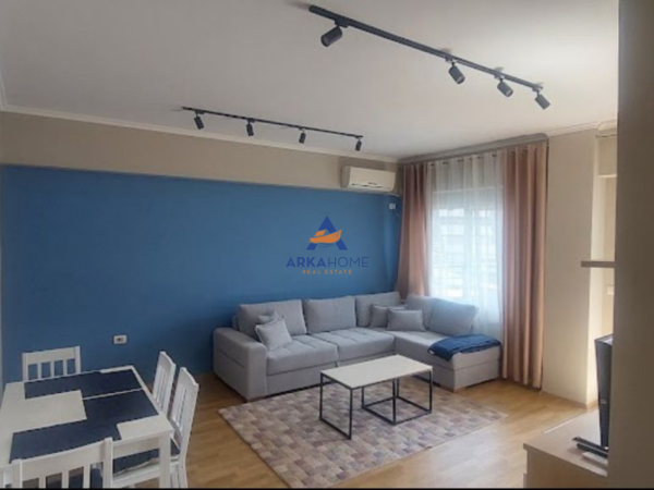 Tirane, jap me qera apartament 1+1+Ballkon Kati 4, 70 m² 624 € 