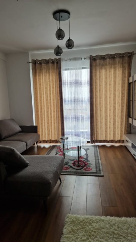 Tirane, jepet me qera apartament 1+1+Ballkon Kati 9, 70 m² 600 € (Rruga e Dibres, Kompleksi Arlis)