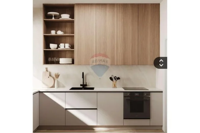 Tirane, jepet me qera apartament 2+1 , 135 m² 2.000 € (Liqeni i Thate)