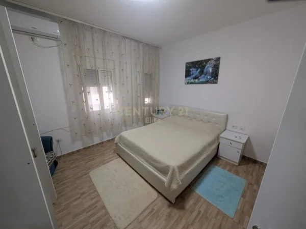 Kavaje, shitet apartament 1+1 Kati 3, 66 m² 90.000 € (Qerret)