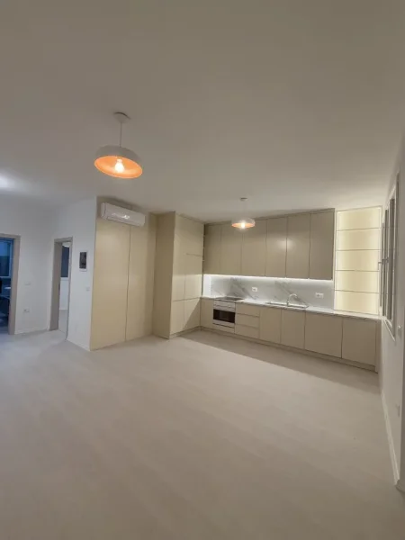 Tirane, jepet me qera apartament 2+1+Ballkon , 115 m² 600 € (Prane EGLO)