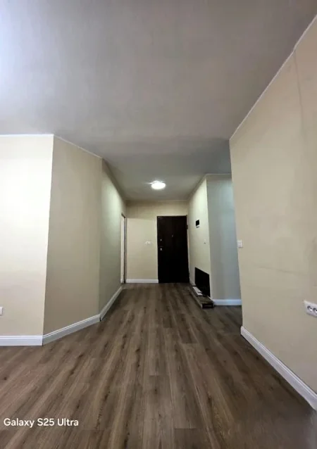 Tirane, shitet apartament 2+1 Kati 7, 82 m² 140.000 € (laprake)