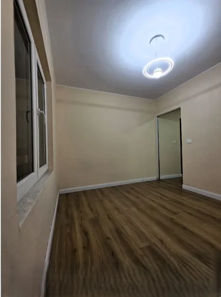 Tirane, shitet apartament 2+1 Kati 7, 82 m² 140.000 € (laprake)