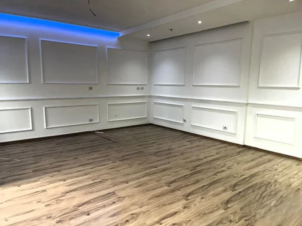 Tirane, jepet me qera zyre Kati 6, 120 m² 1.200 € (zogu u zi)