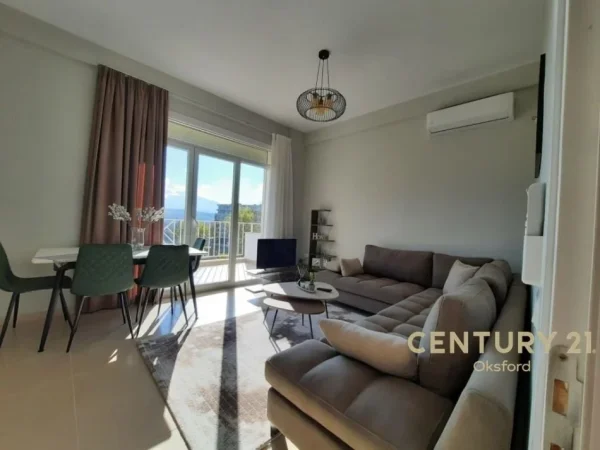 Tirane, jepet me qera apartament 2+1+Ballkon Kati 1, 97 m² 900 € (LIQENI)