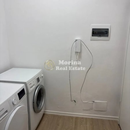 Tirane, jepet me qera apartament 1+1+Ballkon Kati 1, 55 m² 500 € (Liqeni i Thate)