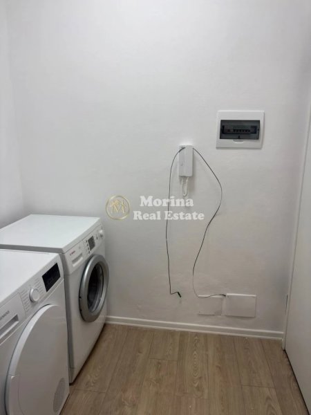 Tirane, jepet me qera apartament 1+1+Ballkon Kati 1, 55 m² 500 € (Liqeni i Thate)