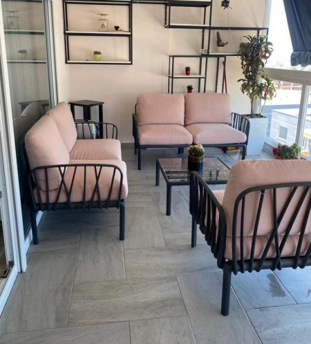 Tirane, jepet me qera apartament 2+1+Ballkon Kati 4, 74 m² 600 €