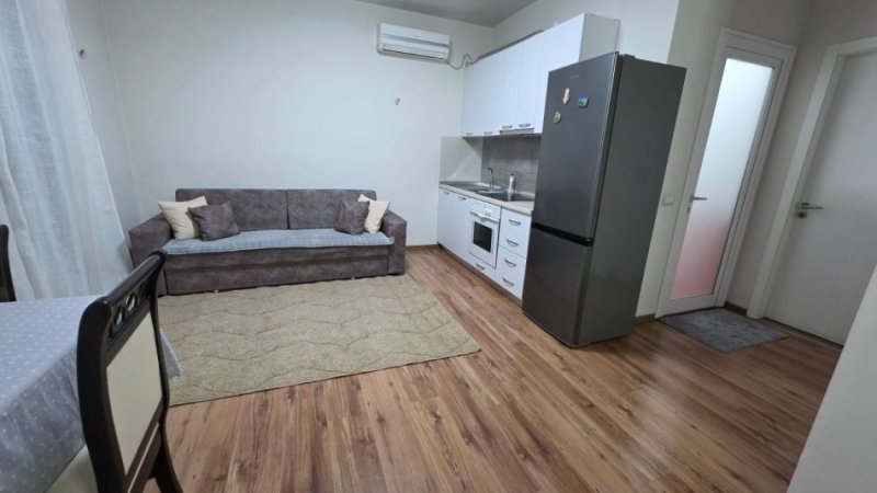 Tirane, jepet me qera apartament 1+1+Ballkon Kati 4, 70 m² 430 € (Ambasada Kuvajt)