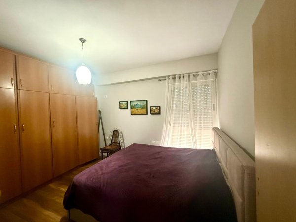Tirane, jepet me qera apartament 2+1+Ballkon Kati 6, 80 m² 800 € (Kompleksi Delijorgji)