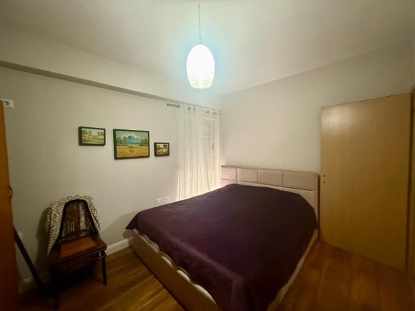 Tirane, jepet me qera apartament 2+1+Ballkon Kati 6, 80 m² 800 € (Kompleksi Delijorgji)