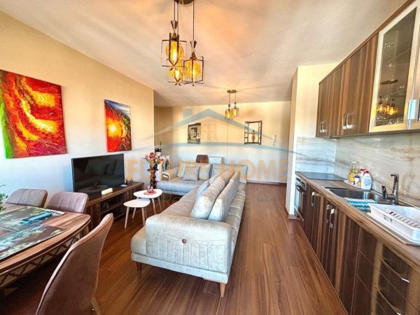 Durres, shitet apartament 1+1+Ballkon Kati 4, 74 m² 89.000 € (Golem)