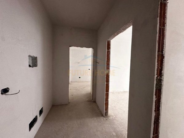 Tirane, shitet apartament 2+1 Kati 3, 93 m² 102.300 € (Paskuqan)