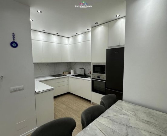 Tirane, shitet apartament 3+1+Aneks+Ballkon Kati 8, 112 m² 230.000 € (prane Eglo)