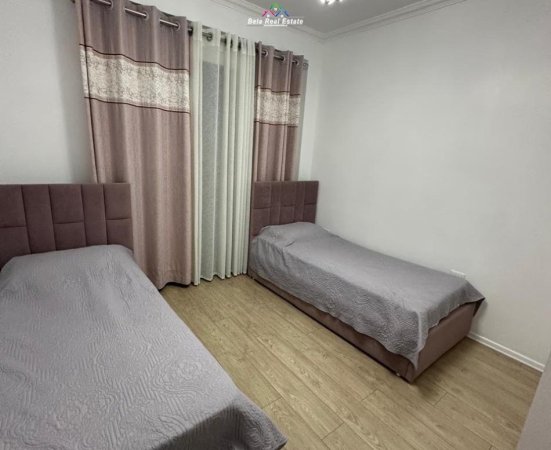 Tirane, shitet apartament 3+1+Aneks+Ballkon Kati 8, 112 m² 230.000 € (prane Eglo)